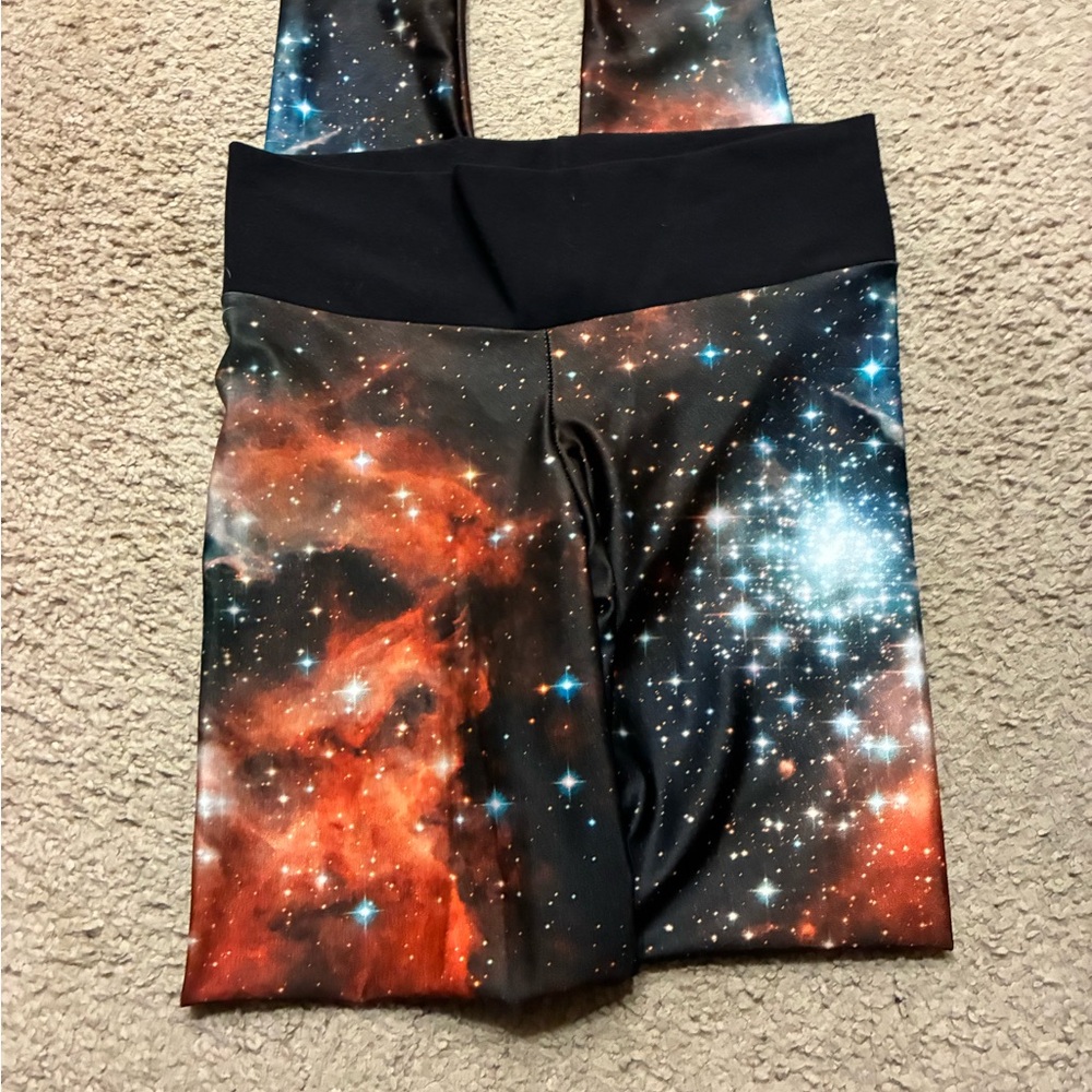 Blackmilk galactic leggings - Picture 3 of 12